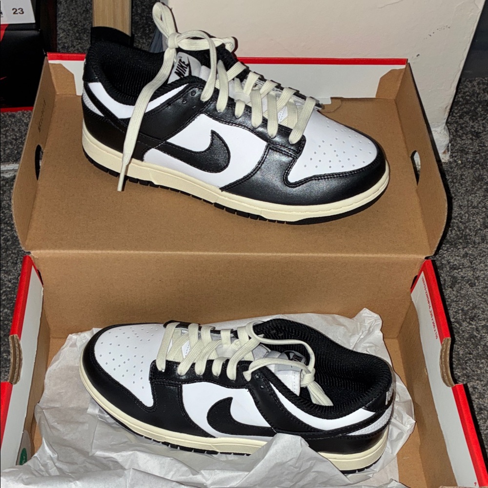 Nike Dunk Low PRM